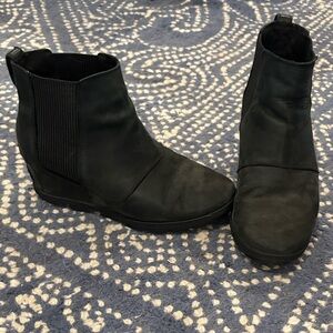 Sorel Black Leather Ankle Booties